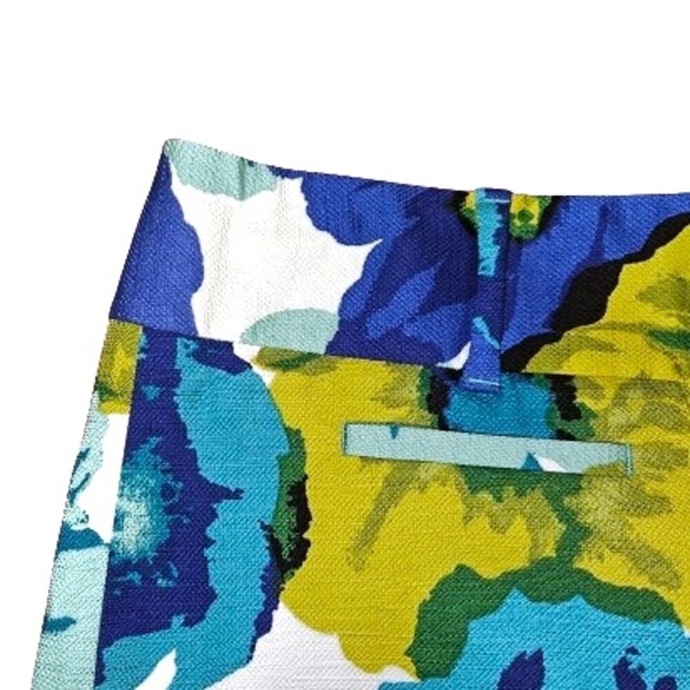 LOFT 4 Inch Floral Print Shorts - Picture 2 of 5